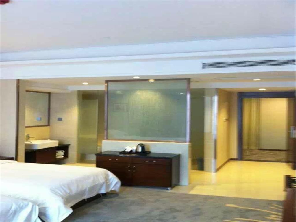The Century Hotel Zhongshan  Εξωτερικό φωτογραφία
